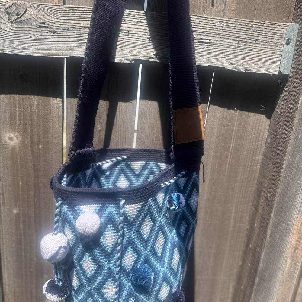 Stylish Blue Patterned Shoulder Bag - image 1